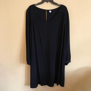 Old Navy V-Neck Shift Dress